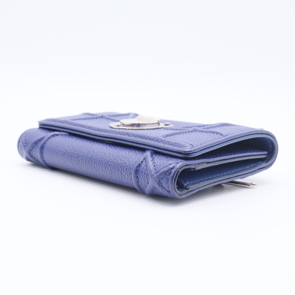 2015 Grained Calfskin Ama Elancee Wallet Blue