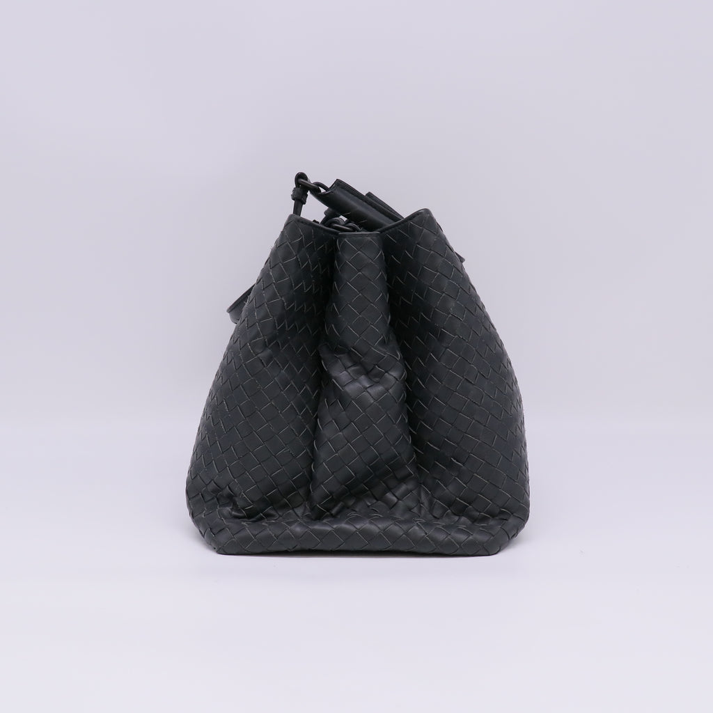 Roma Bag Intrecciato Nappa Medium B23908