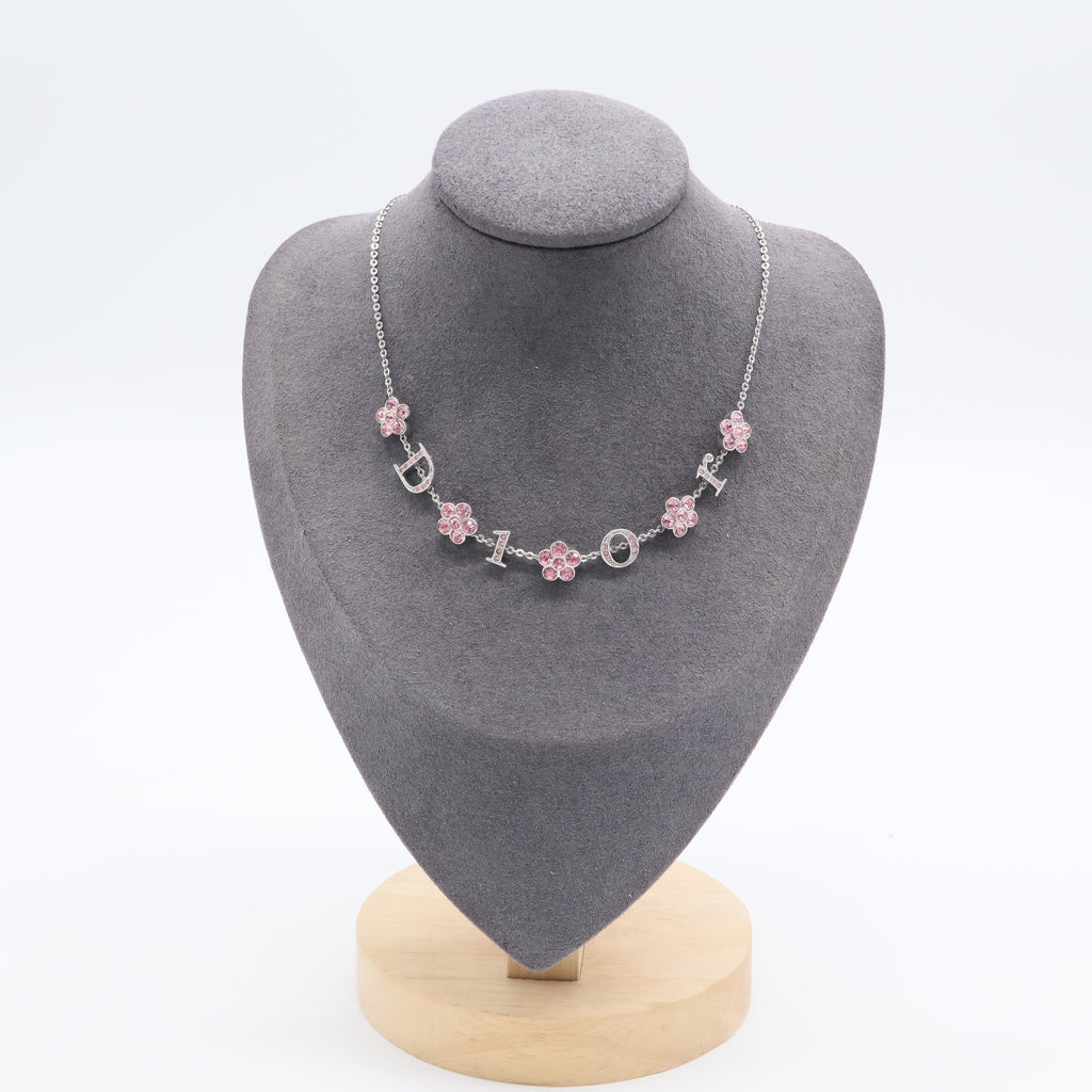 Logo Flower Necklace Metal with Crysta Twins LDJ2773