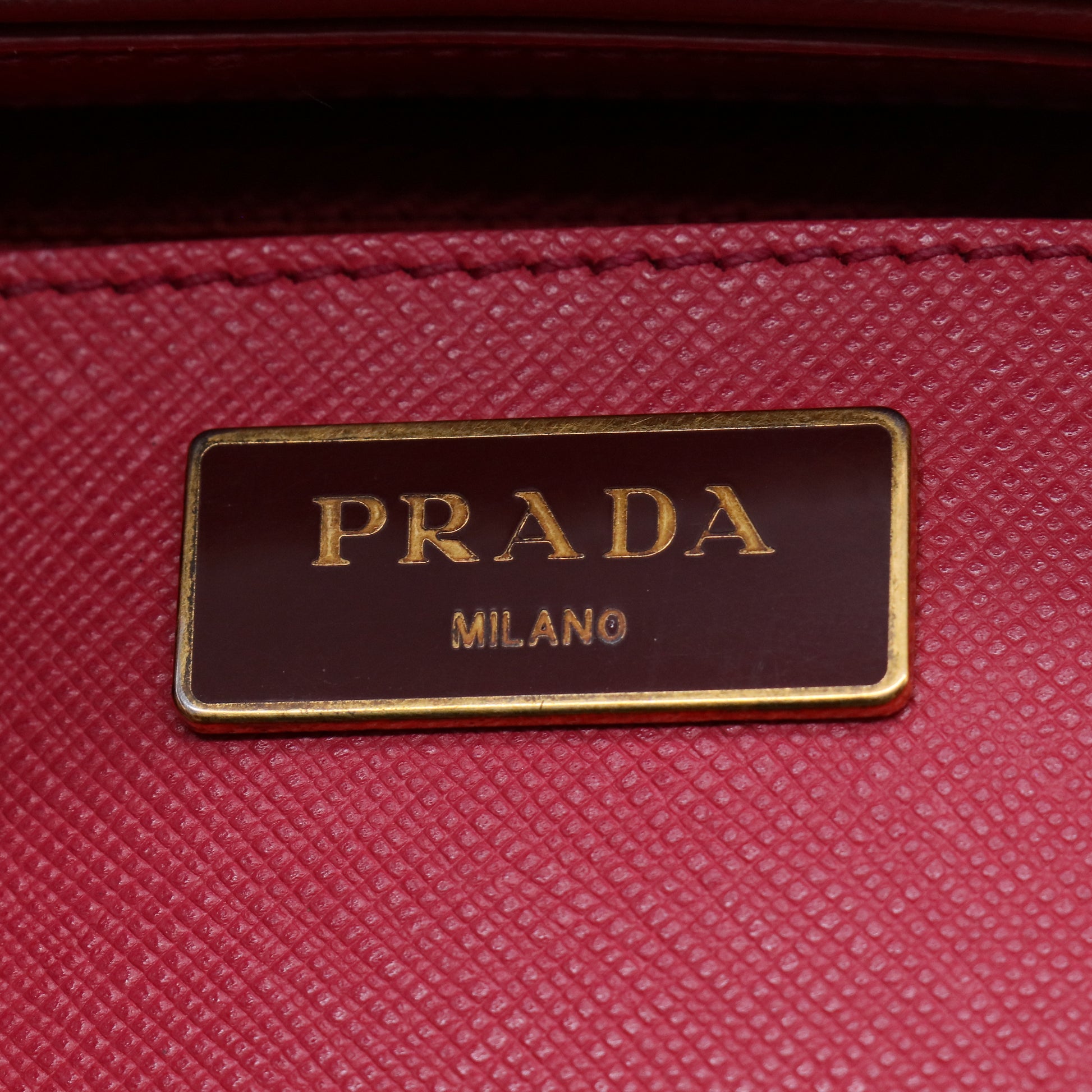 Prada Saffiano Lux Galleria Double Zip Tote Bag B21932