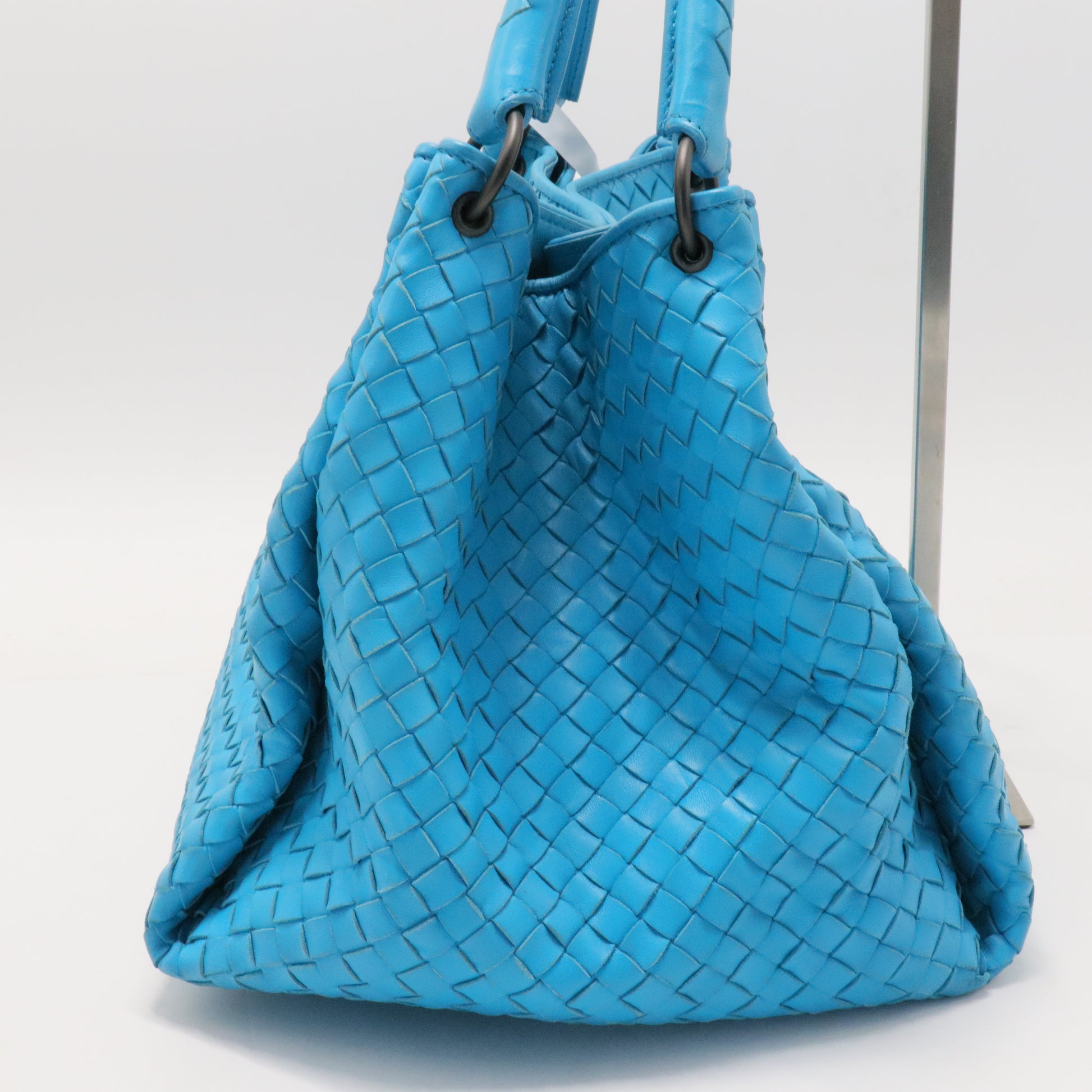 Parachute Bag Intrecciato Nappa Medium