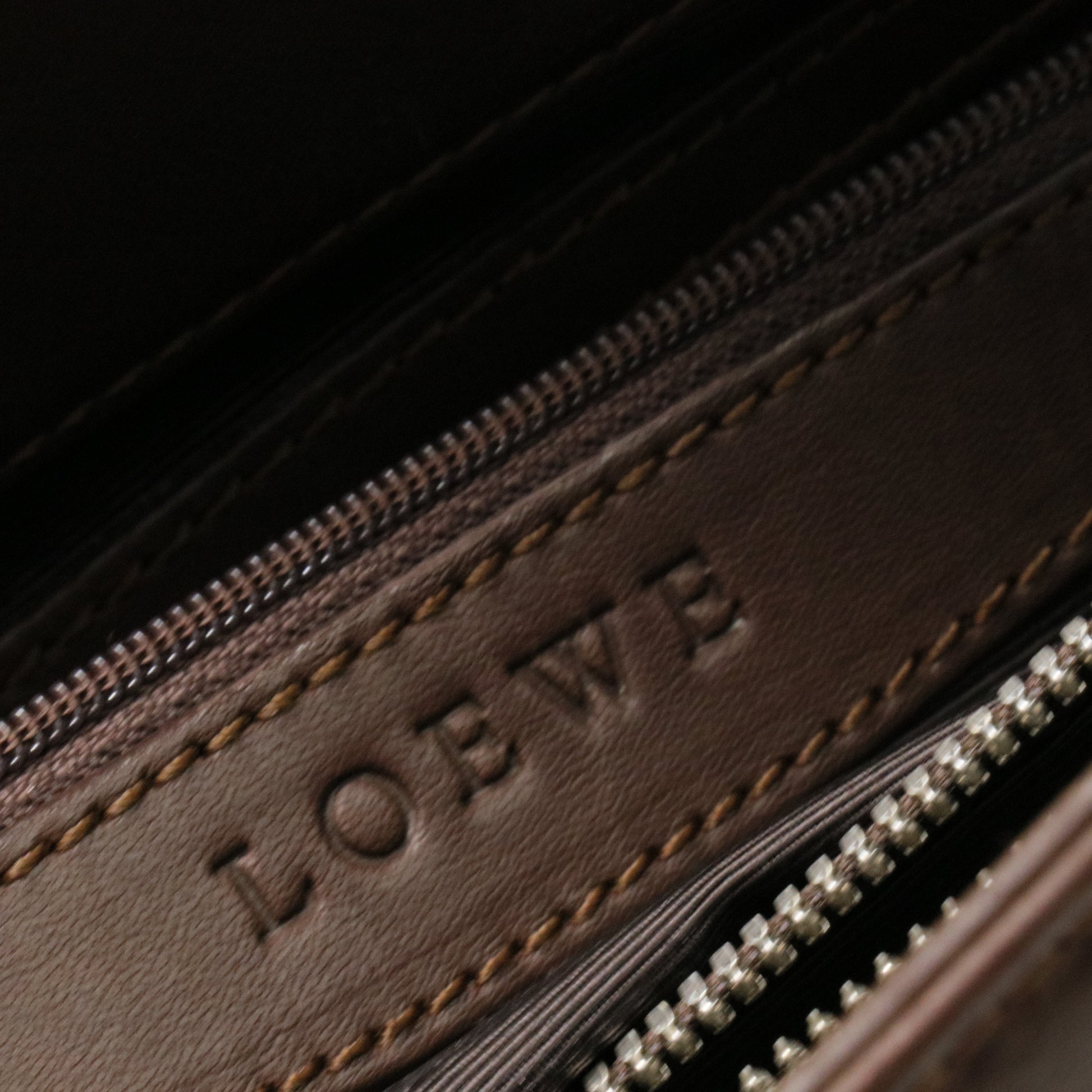Borsa tote in pelle Camoccio Anagram Loewe Marrone