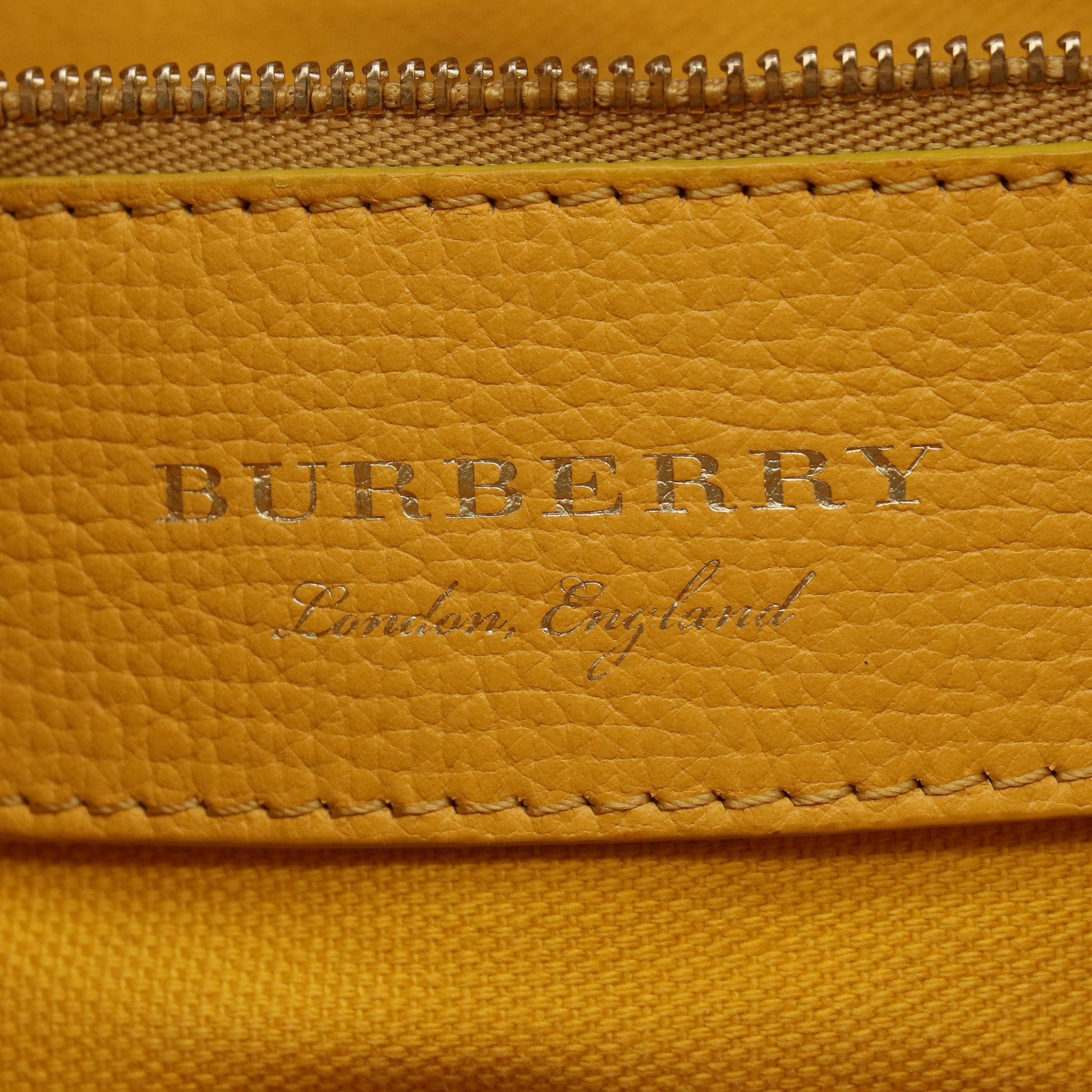 Burberry Haymarket Check Floral Small Canterbury Tote B21137