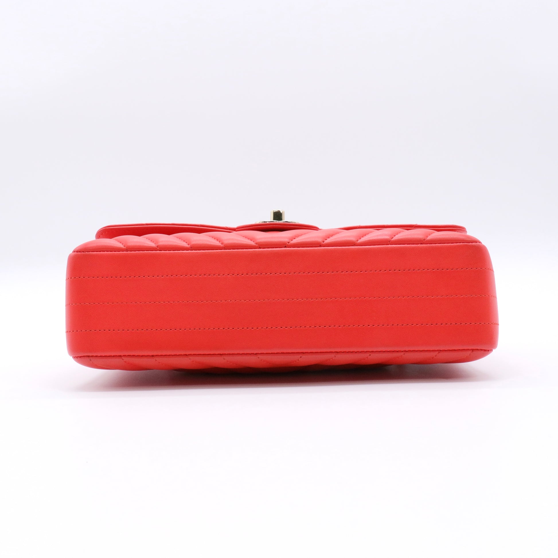 Lambskin Chevron Quilted Medium Double Flap Red twins