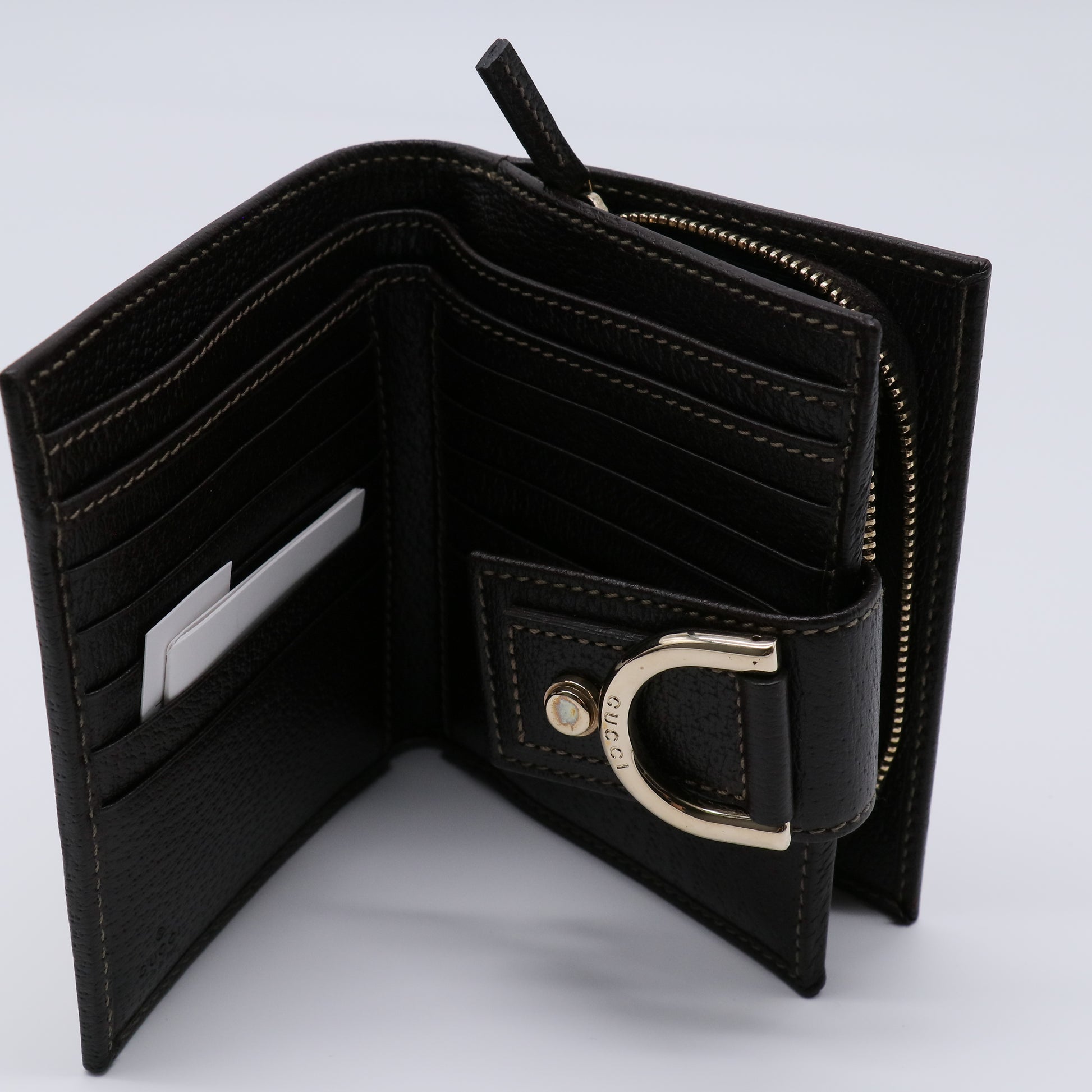 Gucci GG Canvas Abbey D-Ring Wallet W21465
