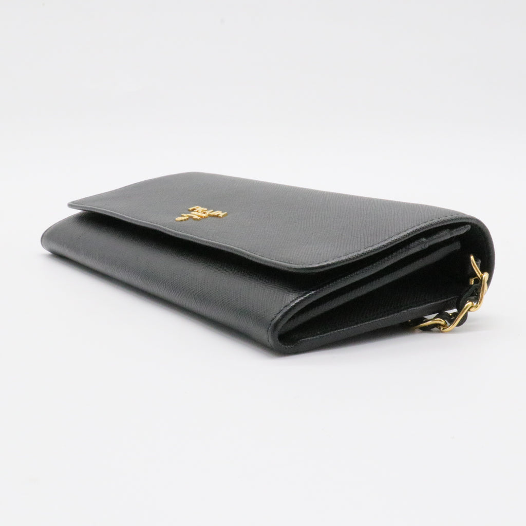 Wallet on Chain Saffiano Leather