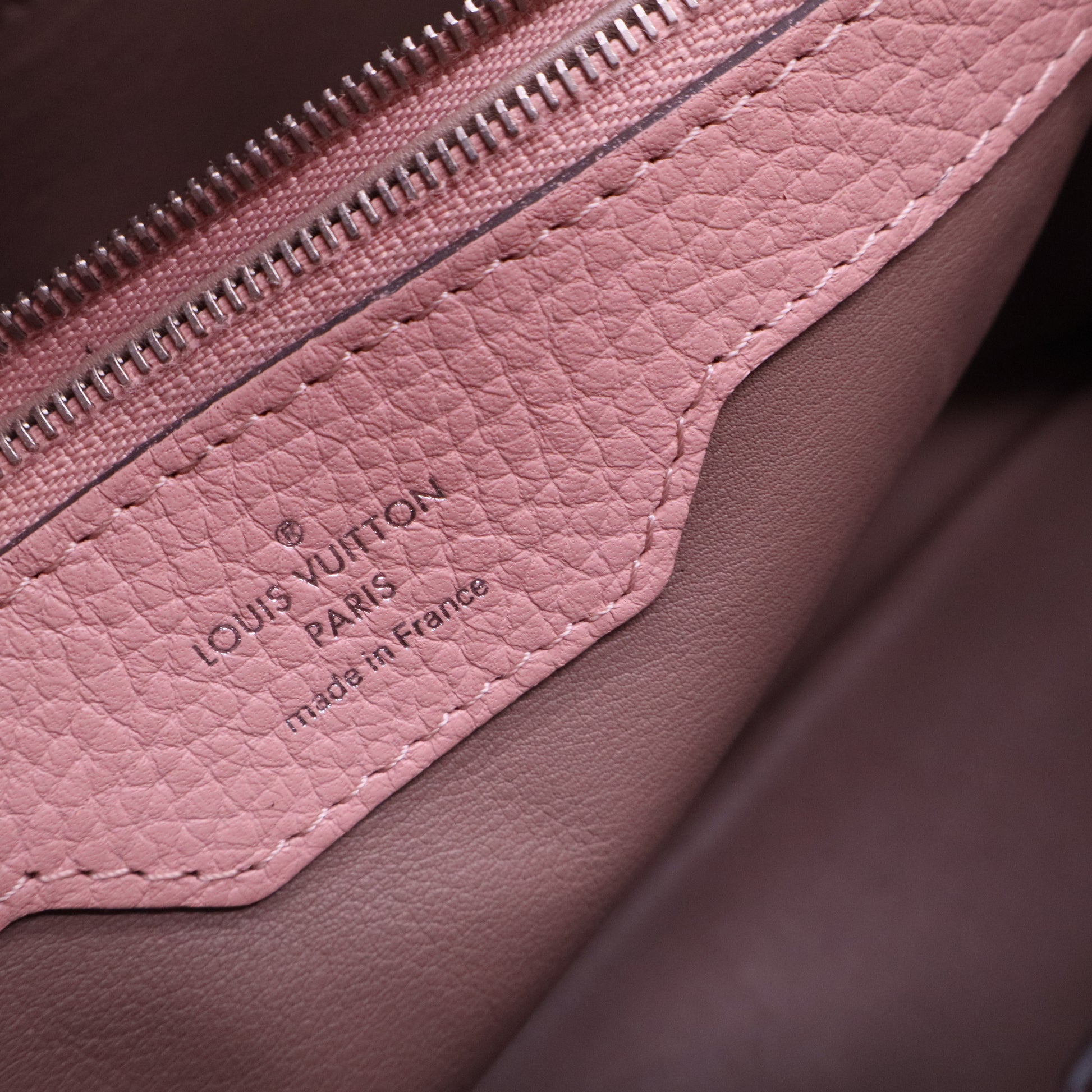 Monogram Capucines MM