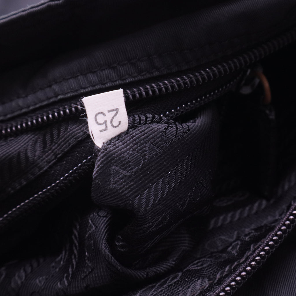 Tessuto Shoulder Bag