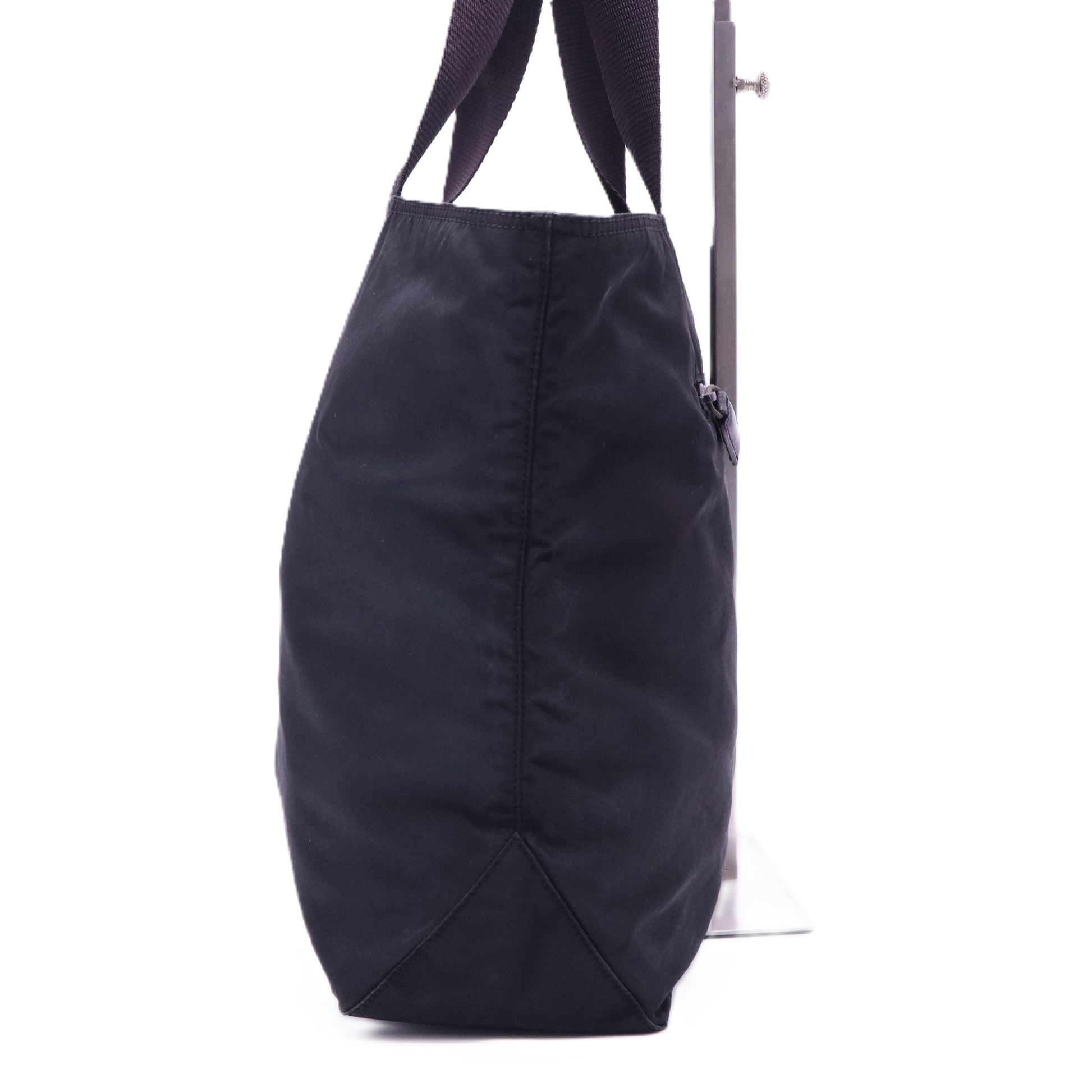Tessuto Shoulder Bag