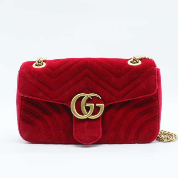 GG Marmont Flap Bag Matelasse Velvet Small