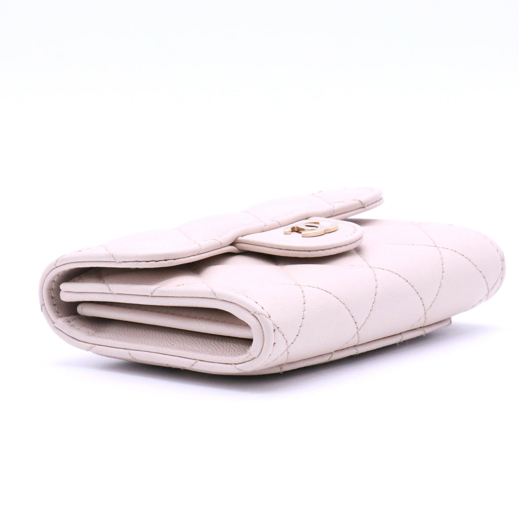 Caviar Quilted Compact Flap Wallet Light Pink
