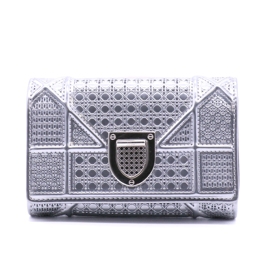 metallic silver Diorama wallet