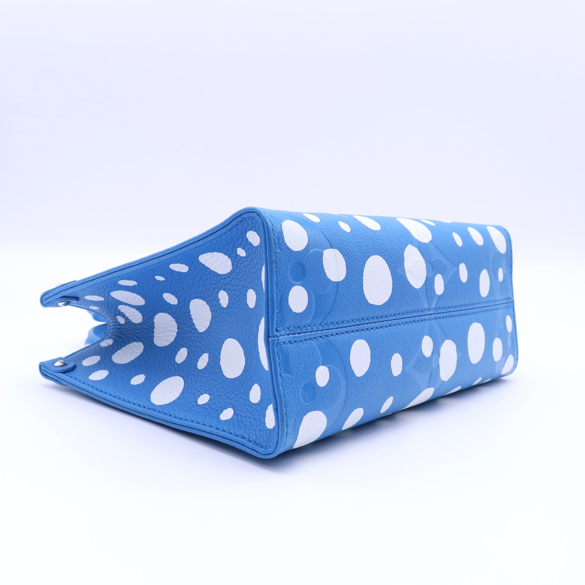 OnTheGo Tote Yayoi Kusama Infinity Dots Monogram Empreinte Giant PM Twins LDJ4092
