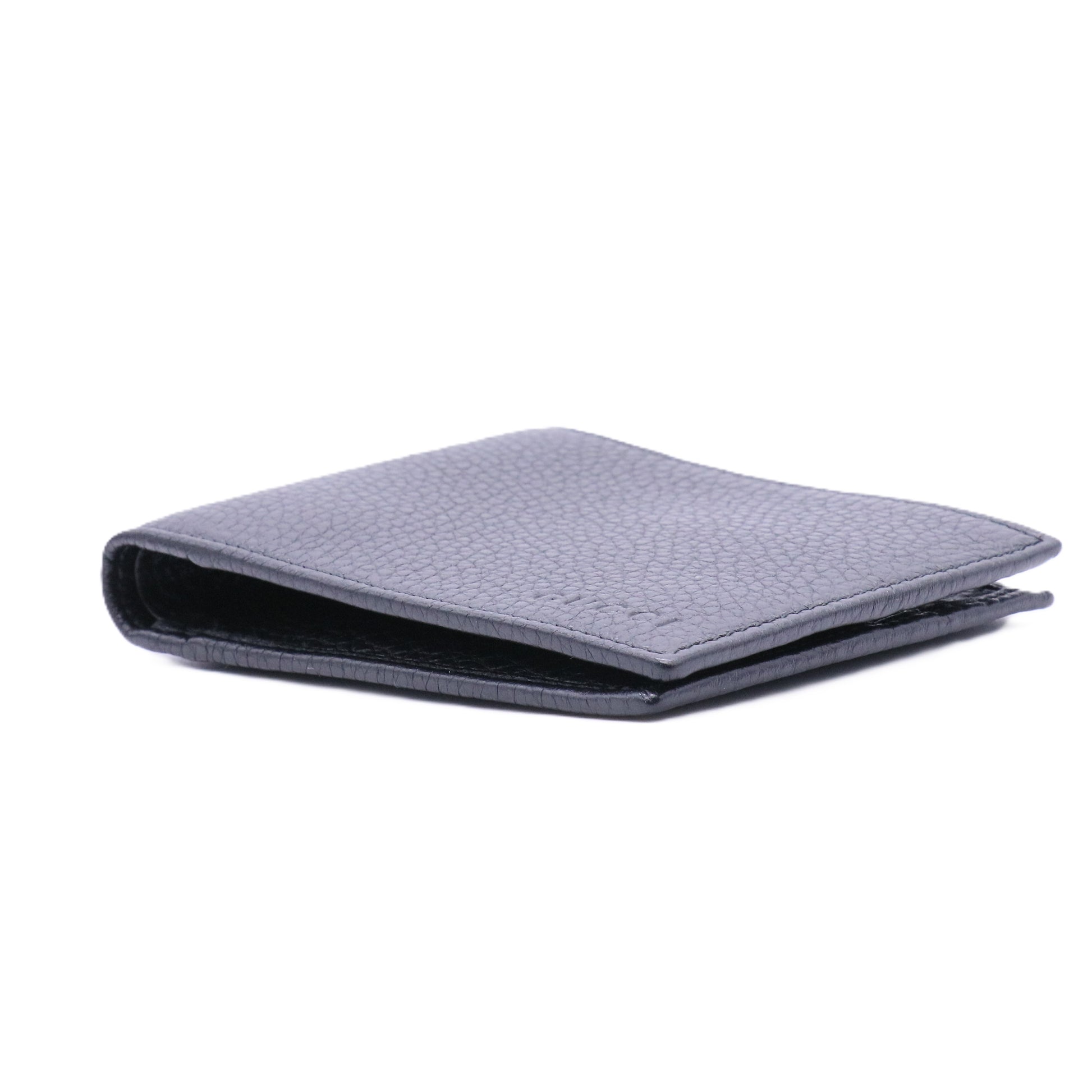 Bi-fold wallet with Gucci logo in black leather
