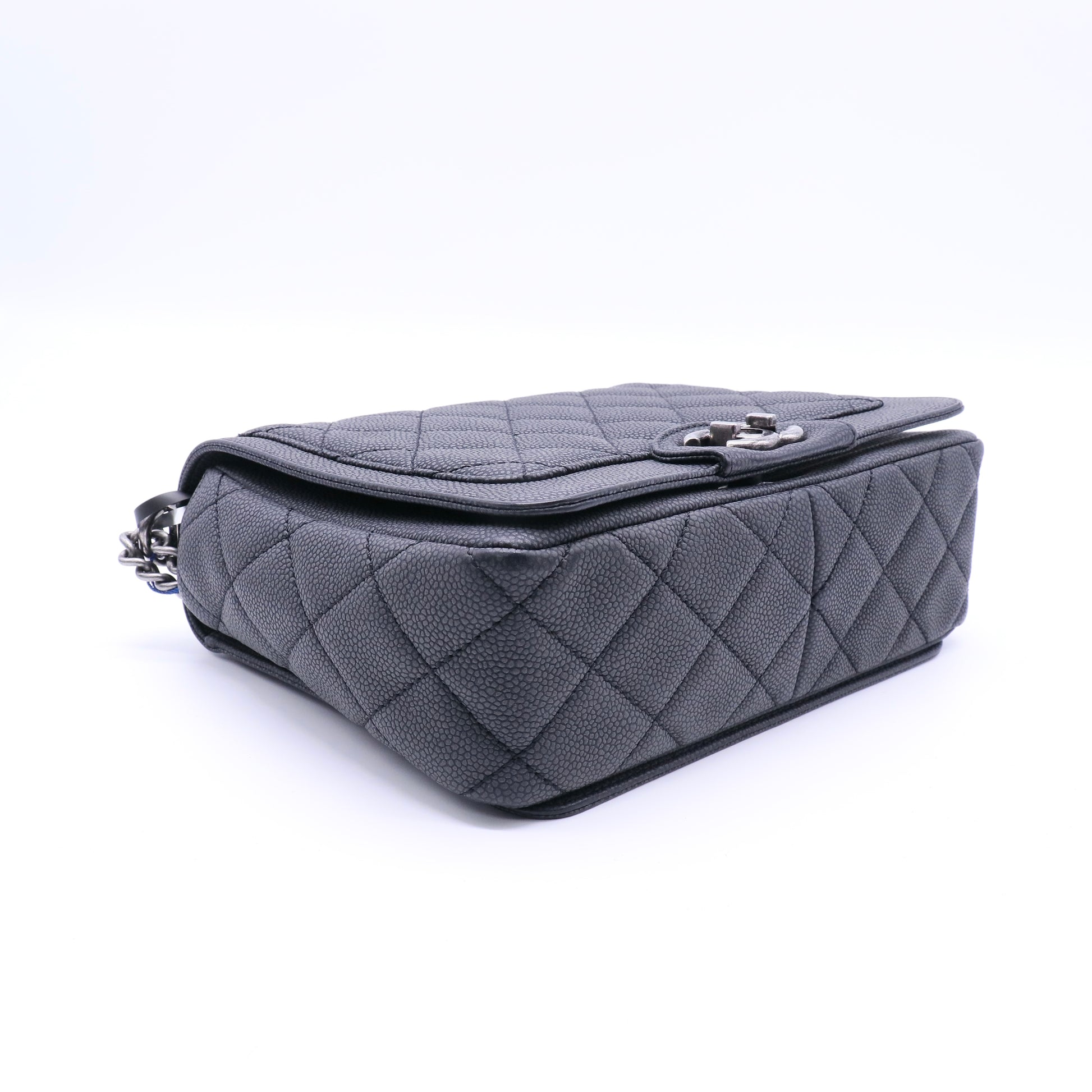 Washed Caviar Quilted Medium Turn Around Ligne Flap Twins LDJ4085