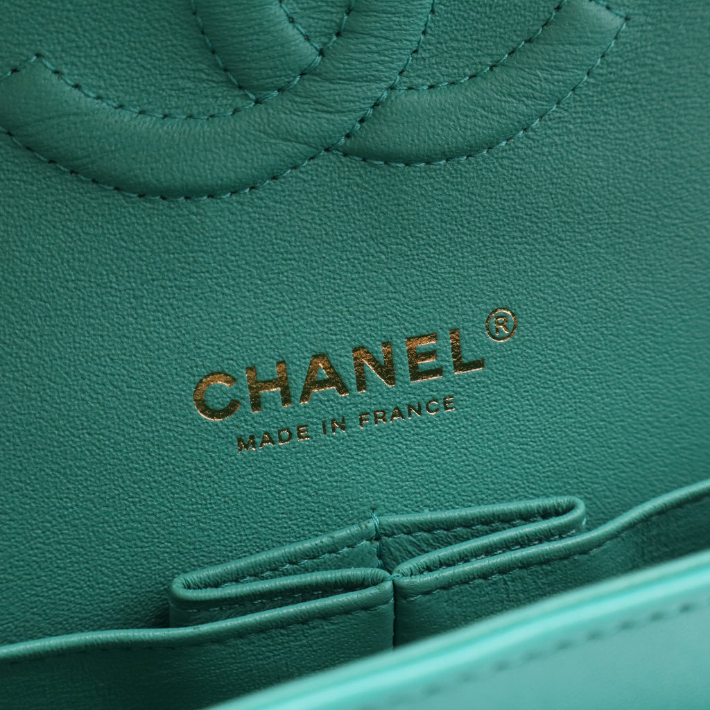 Caviar Quilted Jumbo Double Flap Turquoise