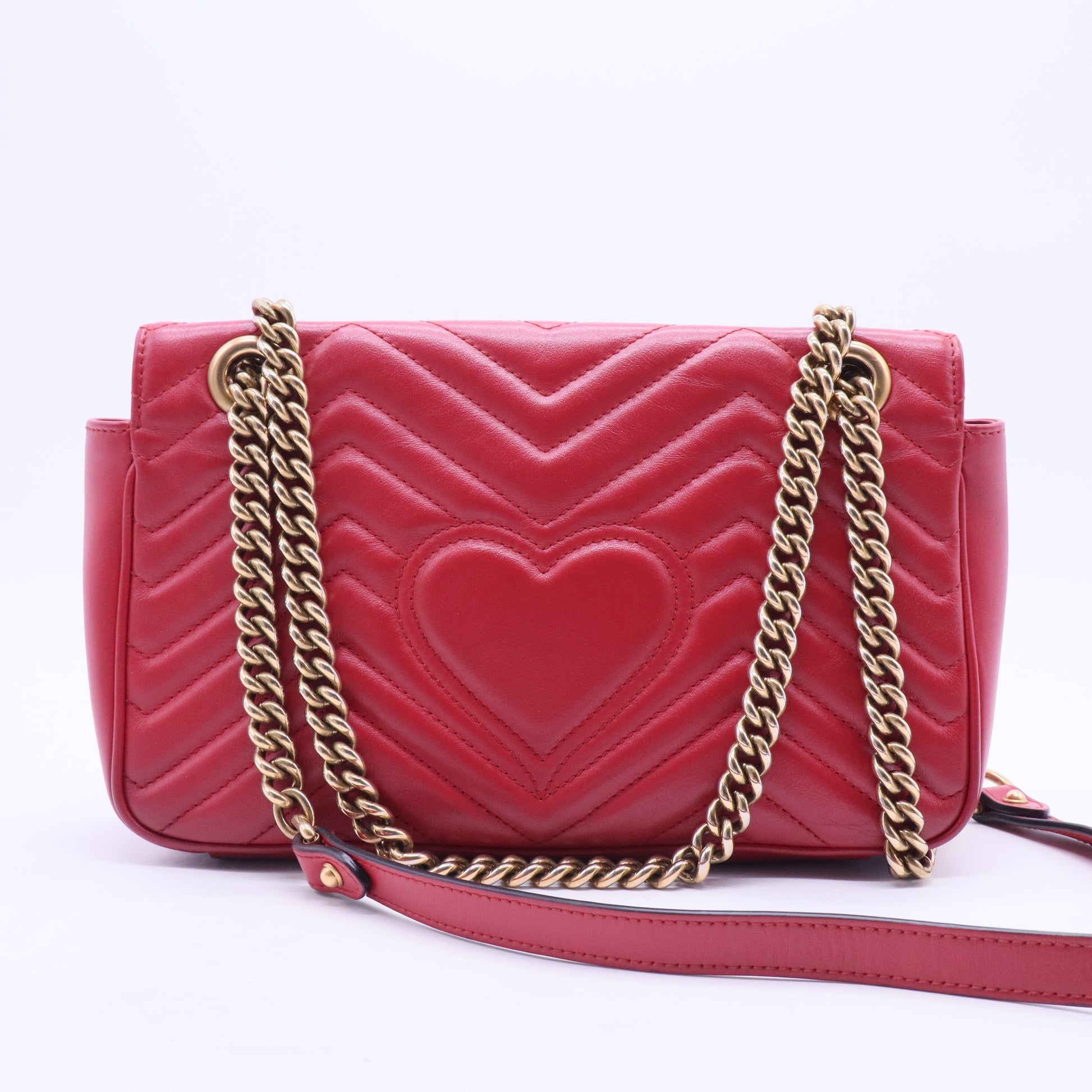 Small GG Marmont Matelasse Shoulder Bag B20179