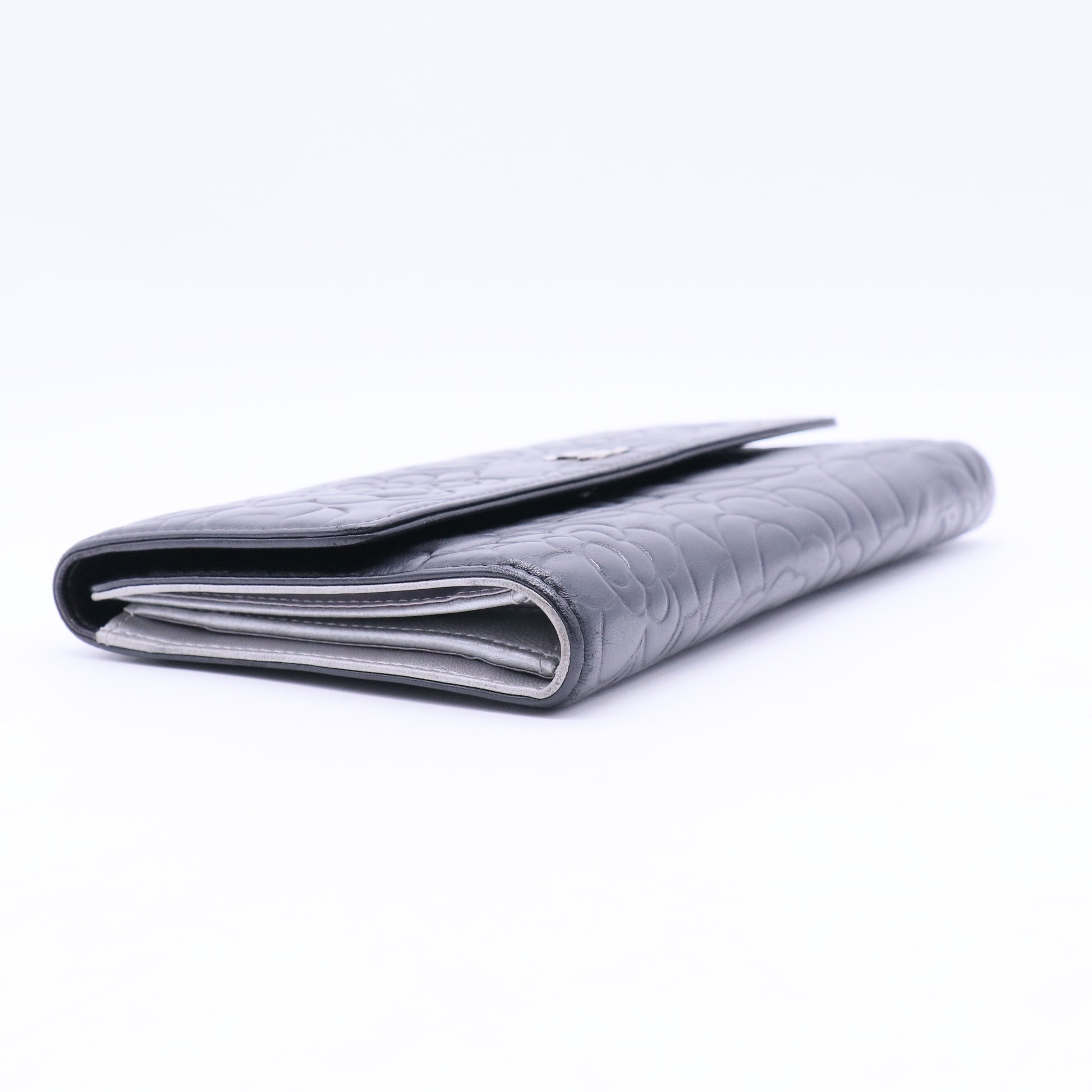CAMELLIA EMBOSSED Large Wallet