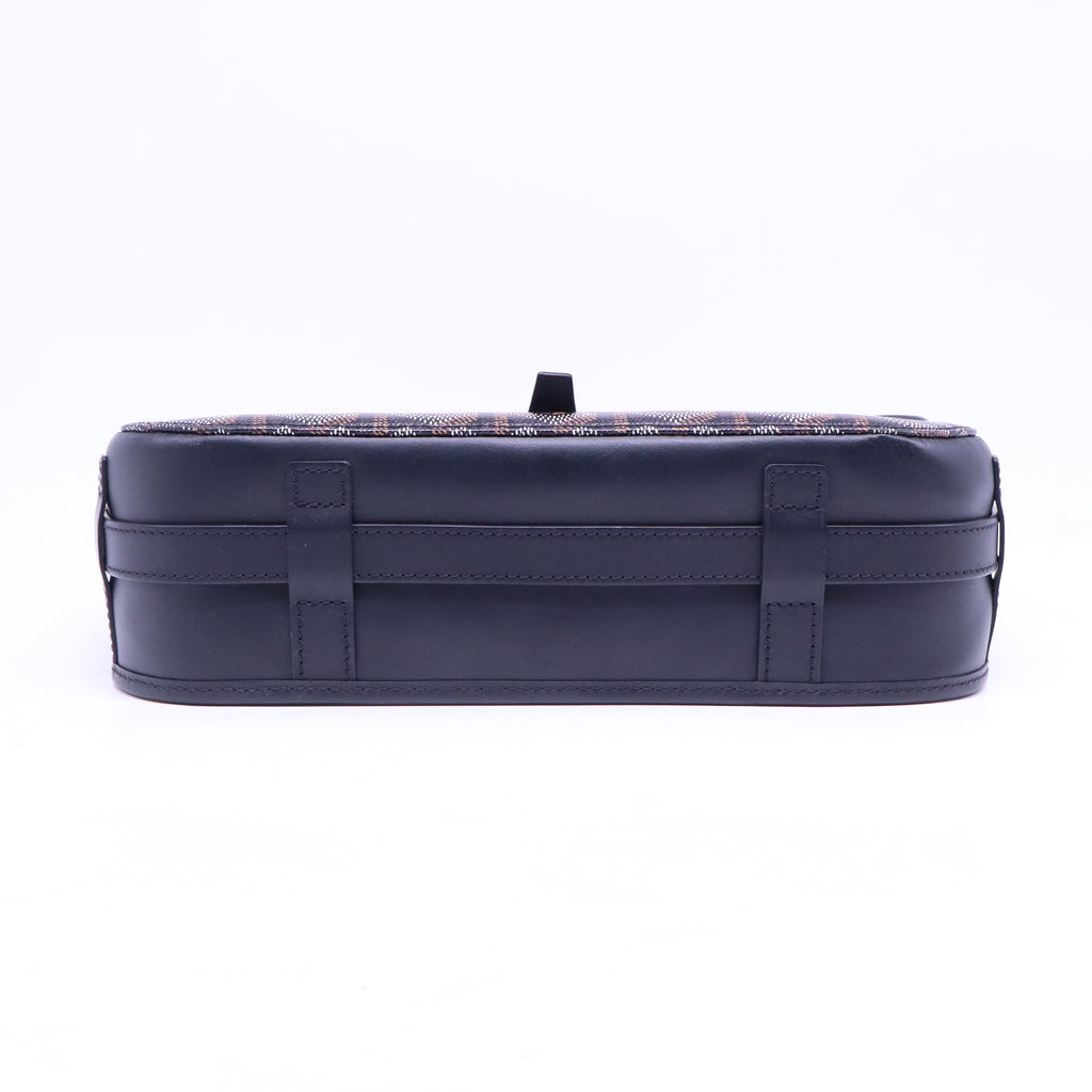 Belvedere  Messenger Bag  B20994
