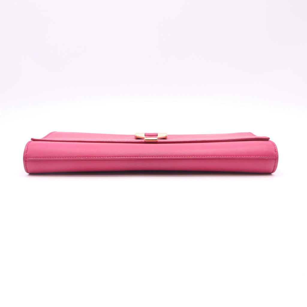 Saint Laurent Classic Y Ligne Clutch Bag W22484