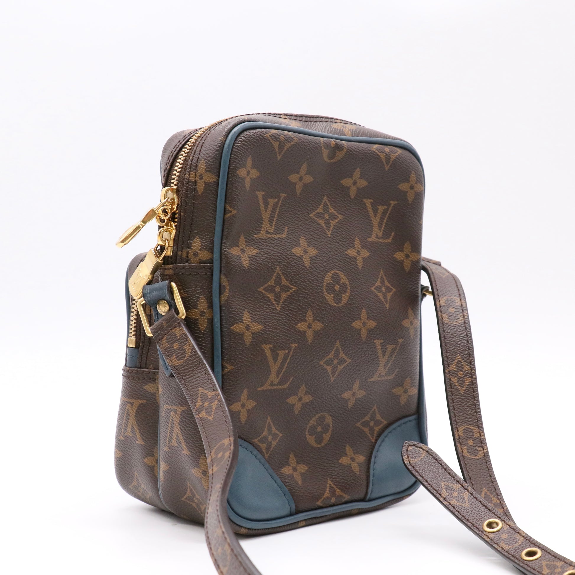 Louis Vuitton Limited Edition Amazone Monogram twins LDJ5602
