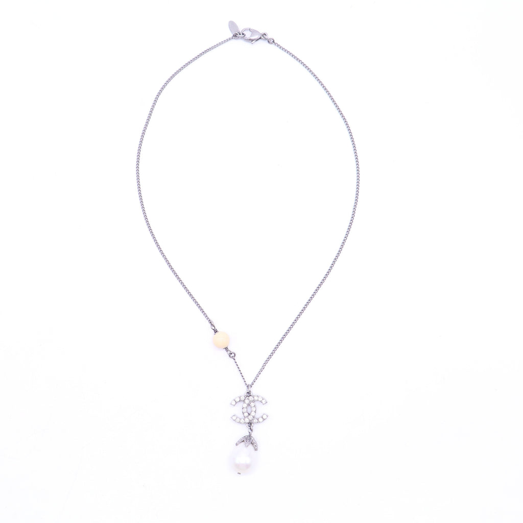 Crystal Pearl CC Necklace Silver W20327