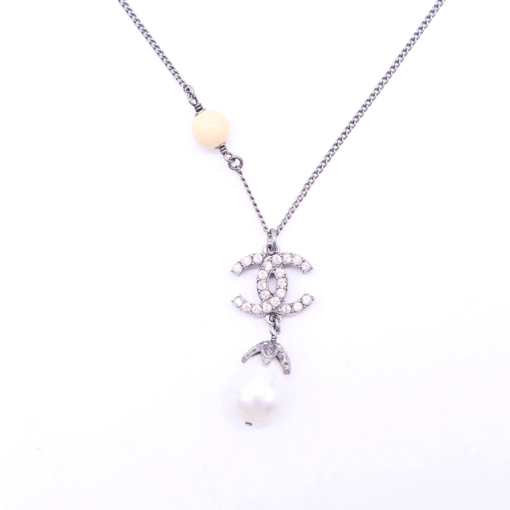 Crystal Pearl CC Necklace Silver W20327