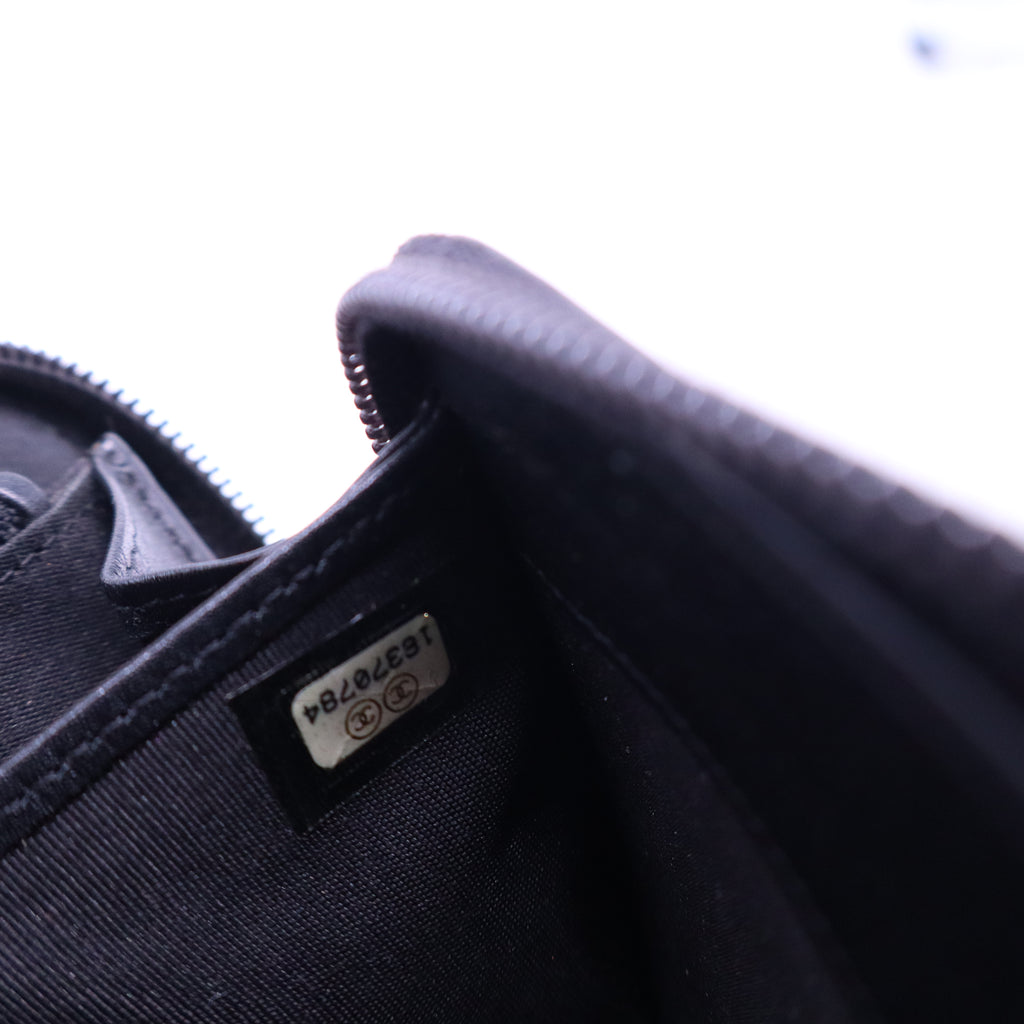 Black Caviar Leather Timeless L-Gusset Zippy Wallet W20798