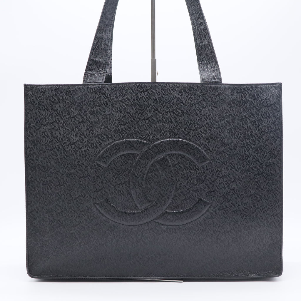 Caviar CC Tote Black