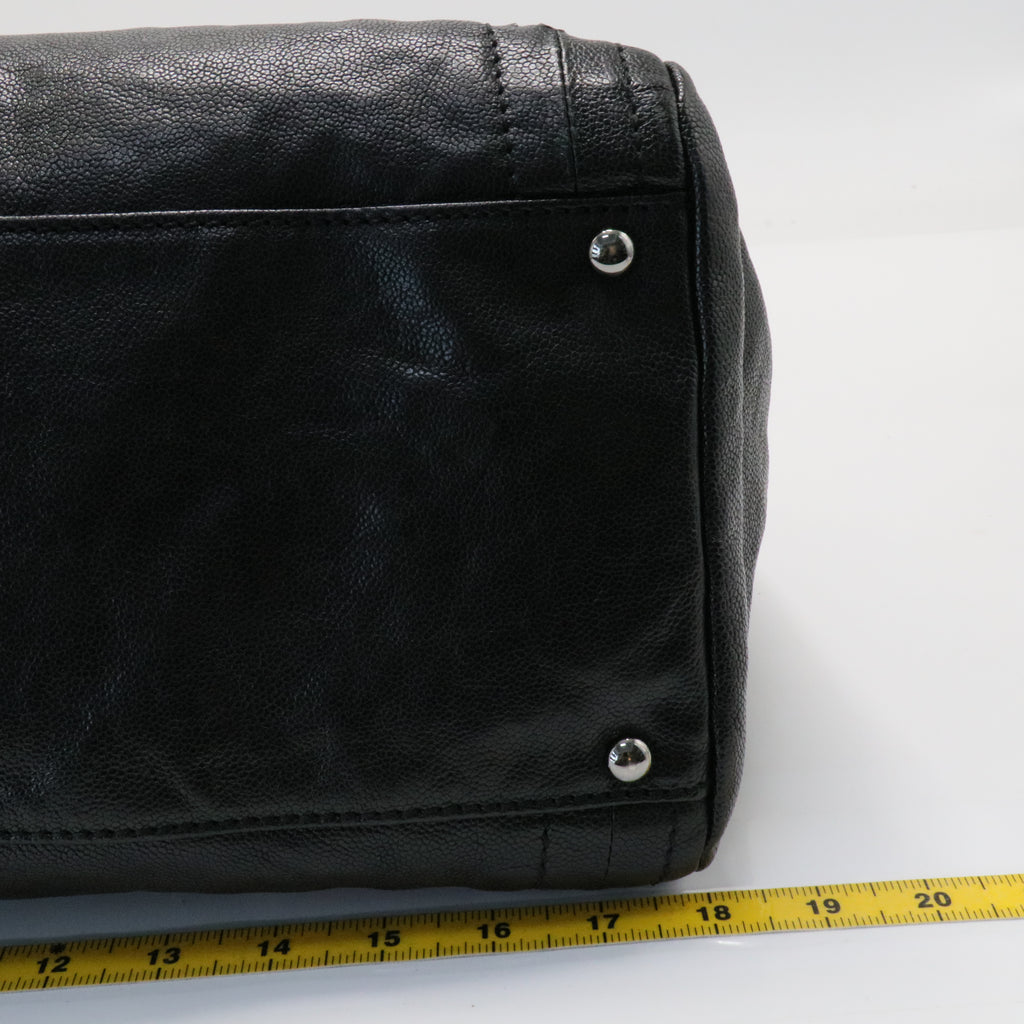 Modern Chain Tote Caviar East West