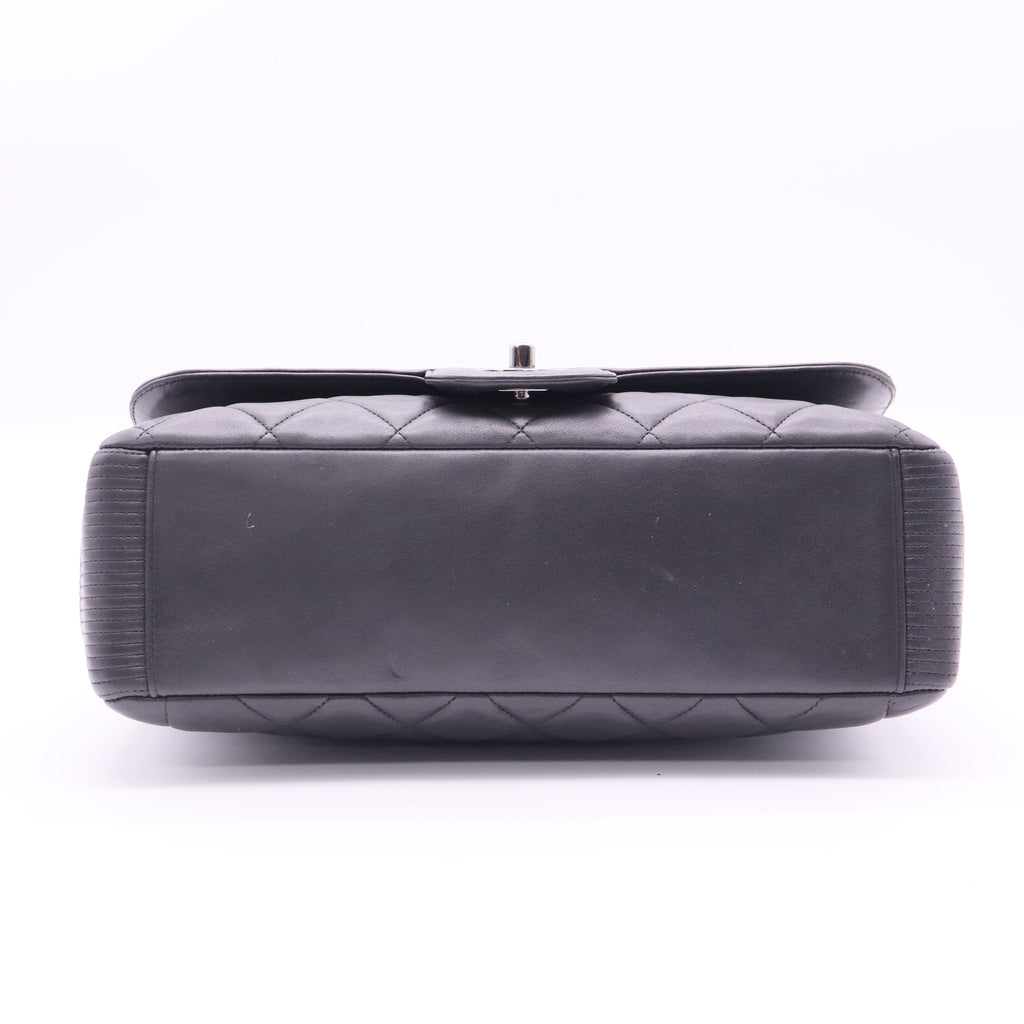 Chanel Black CC Border Flap Diamond Vertical Bag twins