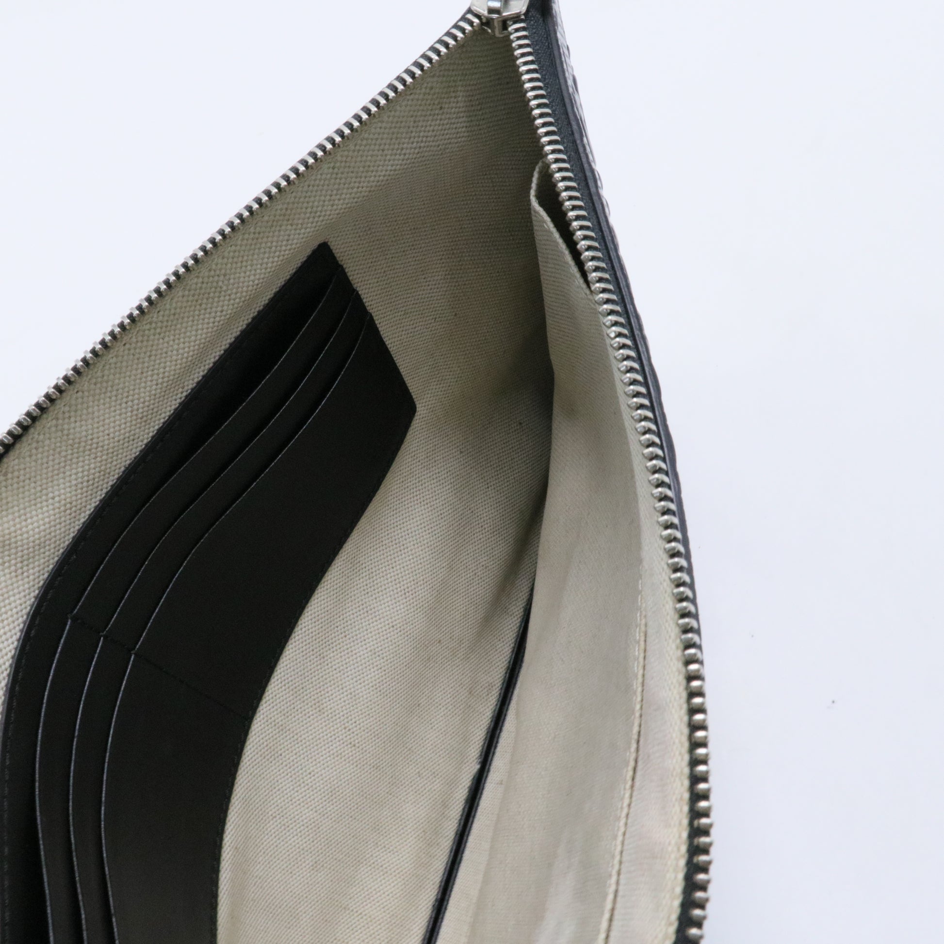Chain Wristlet Wallet Guccissima Leather