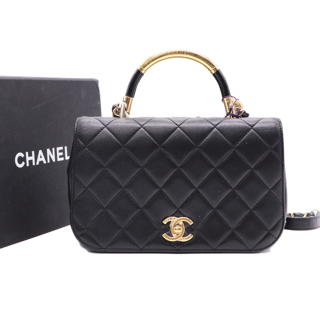 CHANEL Lambskin Leather Chain Shoulder Bag with Gold Buckle twins