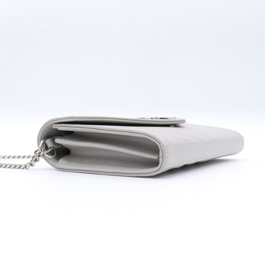 Grain De Poudre Matelasse Chevron Monogram Chain Wallet Light Grey twins
