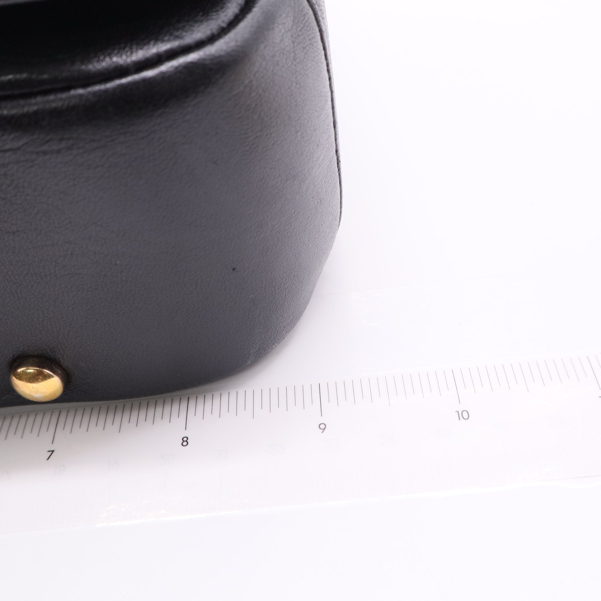 CHANEL Lambskin Leather Chain Shoulder Bag with Gold Buckle twins