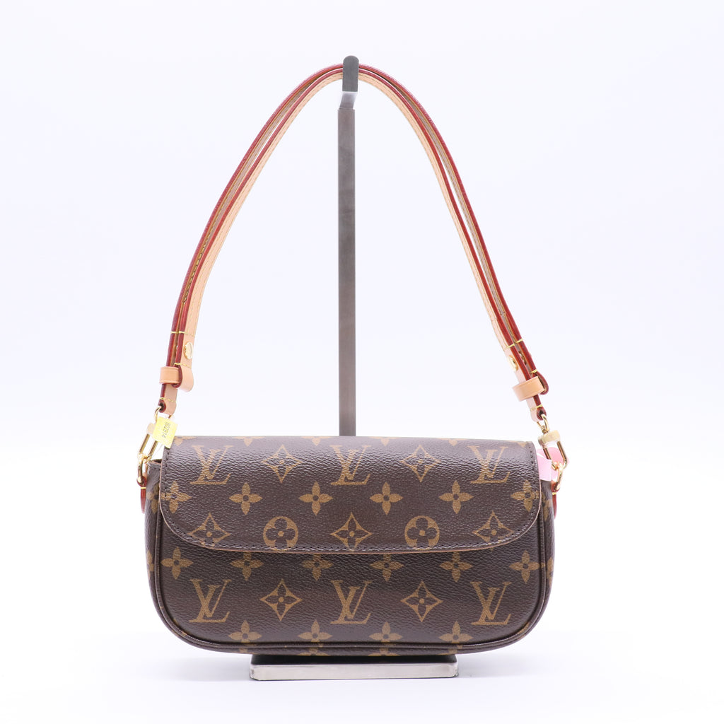 Louis Vuitton Ivy Wallet on Chain Monogram Canvas J2153 Twins