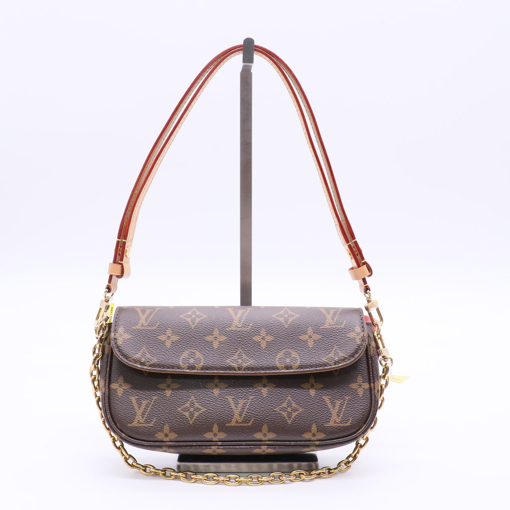 Louis Vuitton Ivy Wallet on Chain Monogram Canvas J2153 Twins