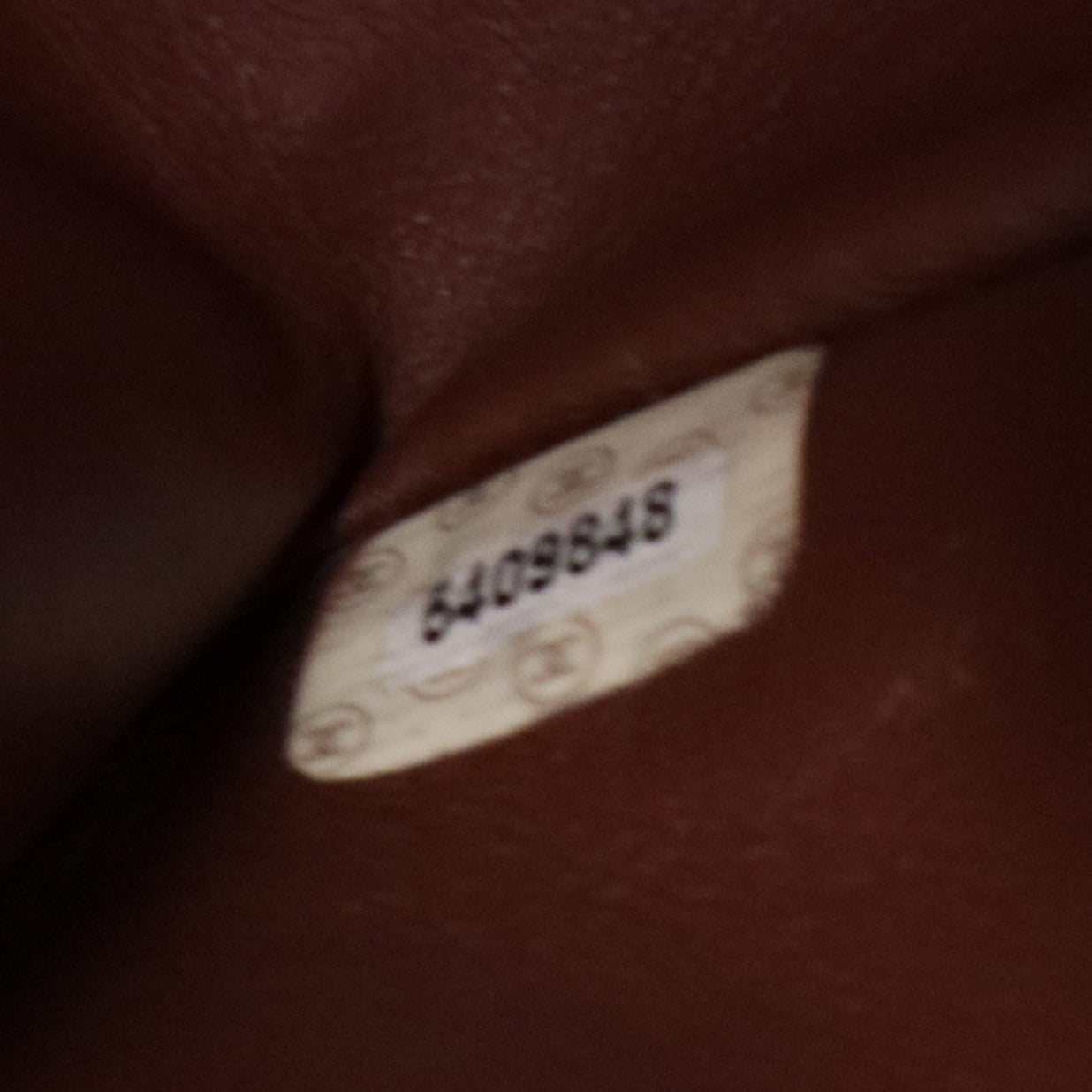 Caviar CC Tote Brown