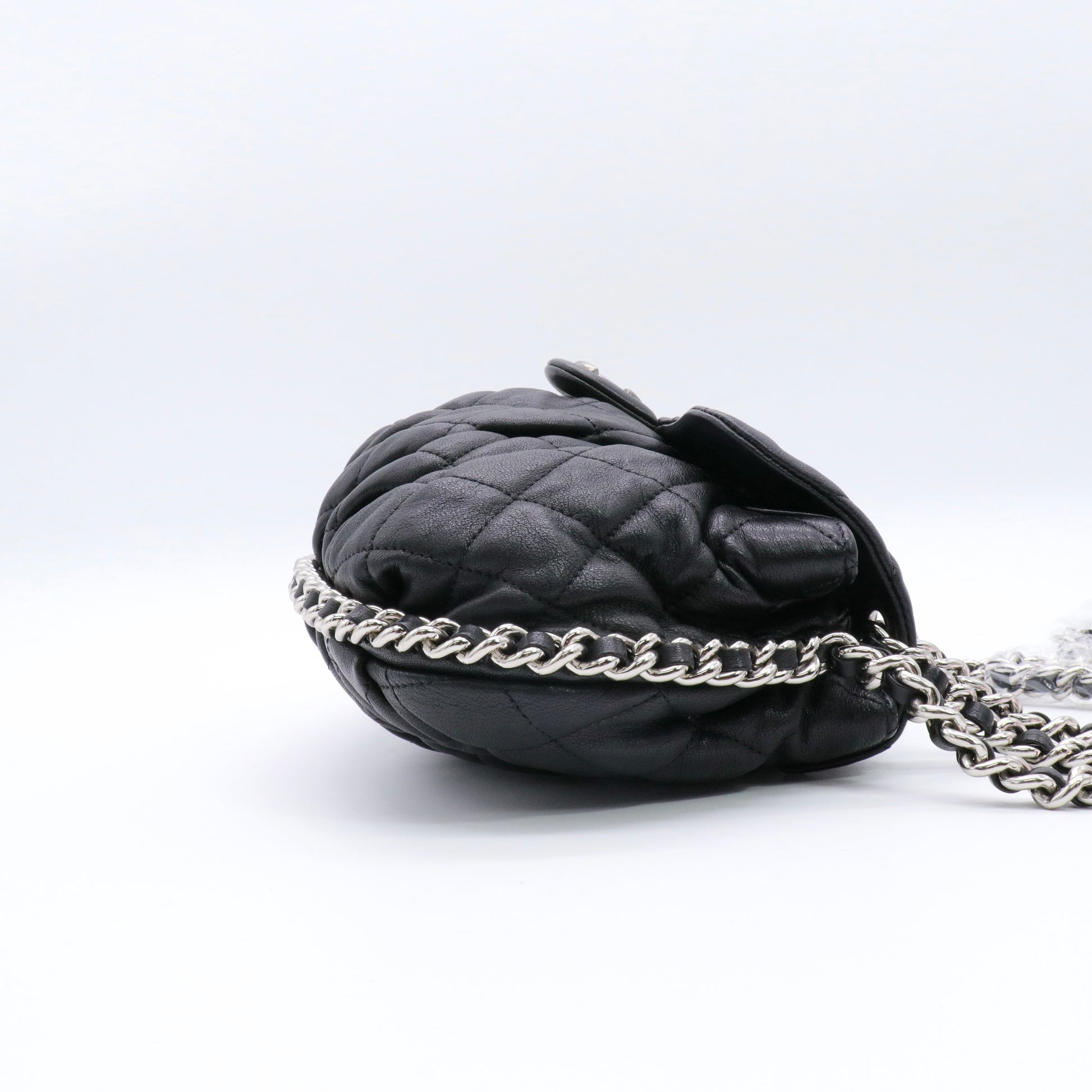 Chain Around Flap Bag Quilted Leather Medium twins