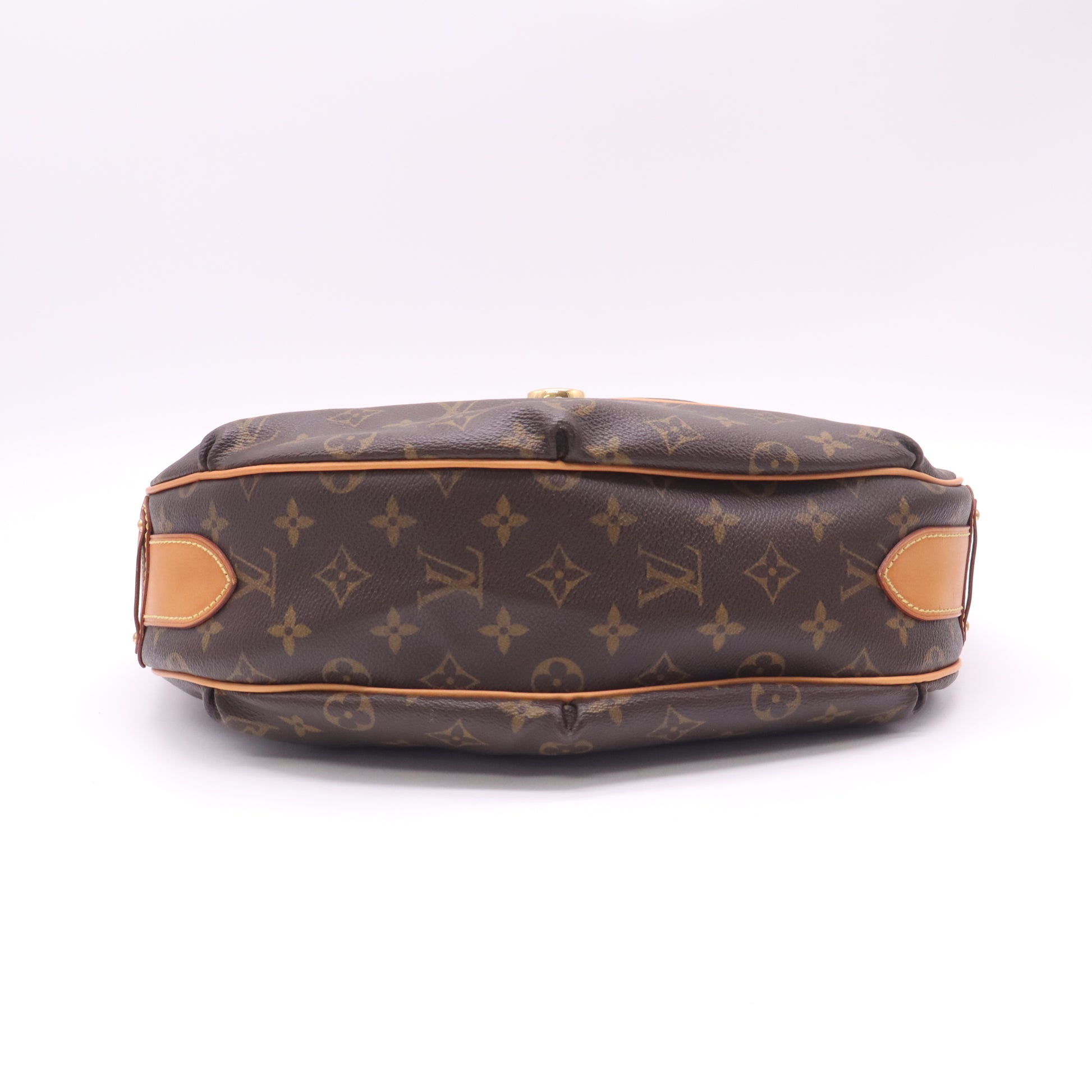 Louis Vuitton Monogram Canvas Tulum GM Bag twins B21136