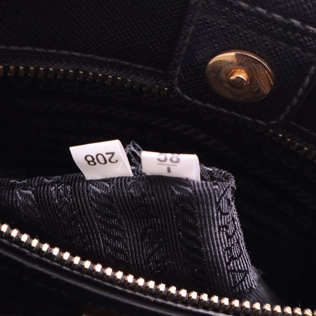 Double Zip Lux Tote Saffiano Leather Medium Twins