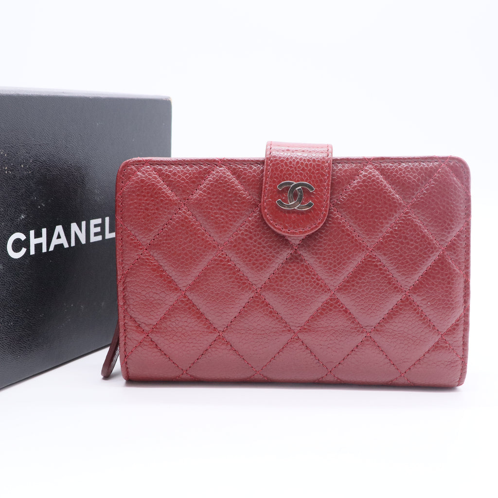 Caviar Quilted Zipped Pocket Wallet Red