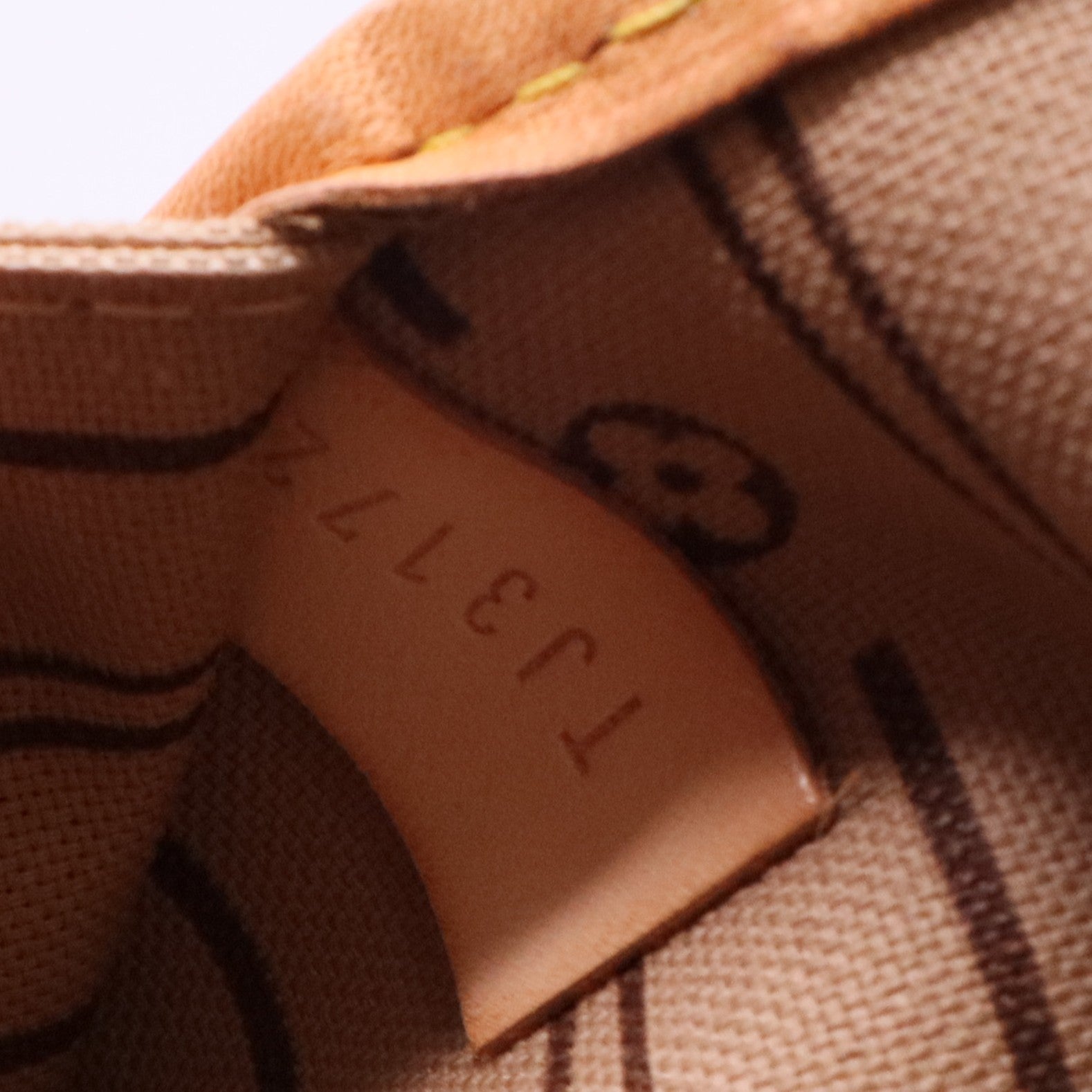 Louis Vuitton Neverfull GM Monogram Canvas Tote Bag twins