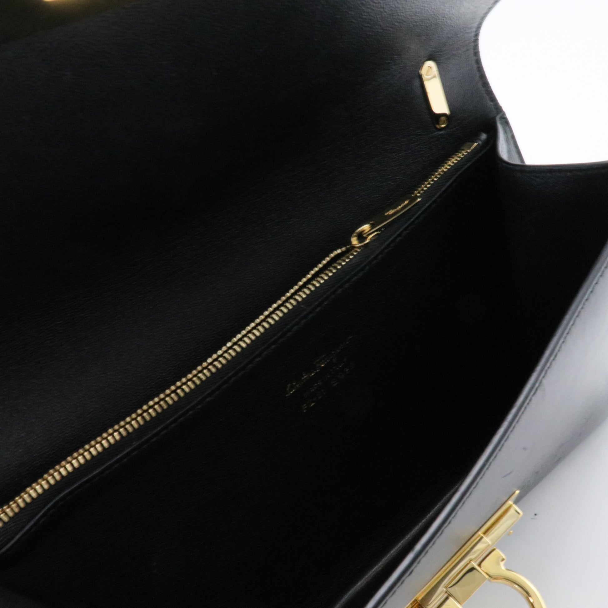 Black Leather Gancio Lock Shoulder Bag