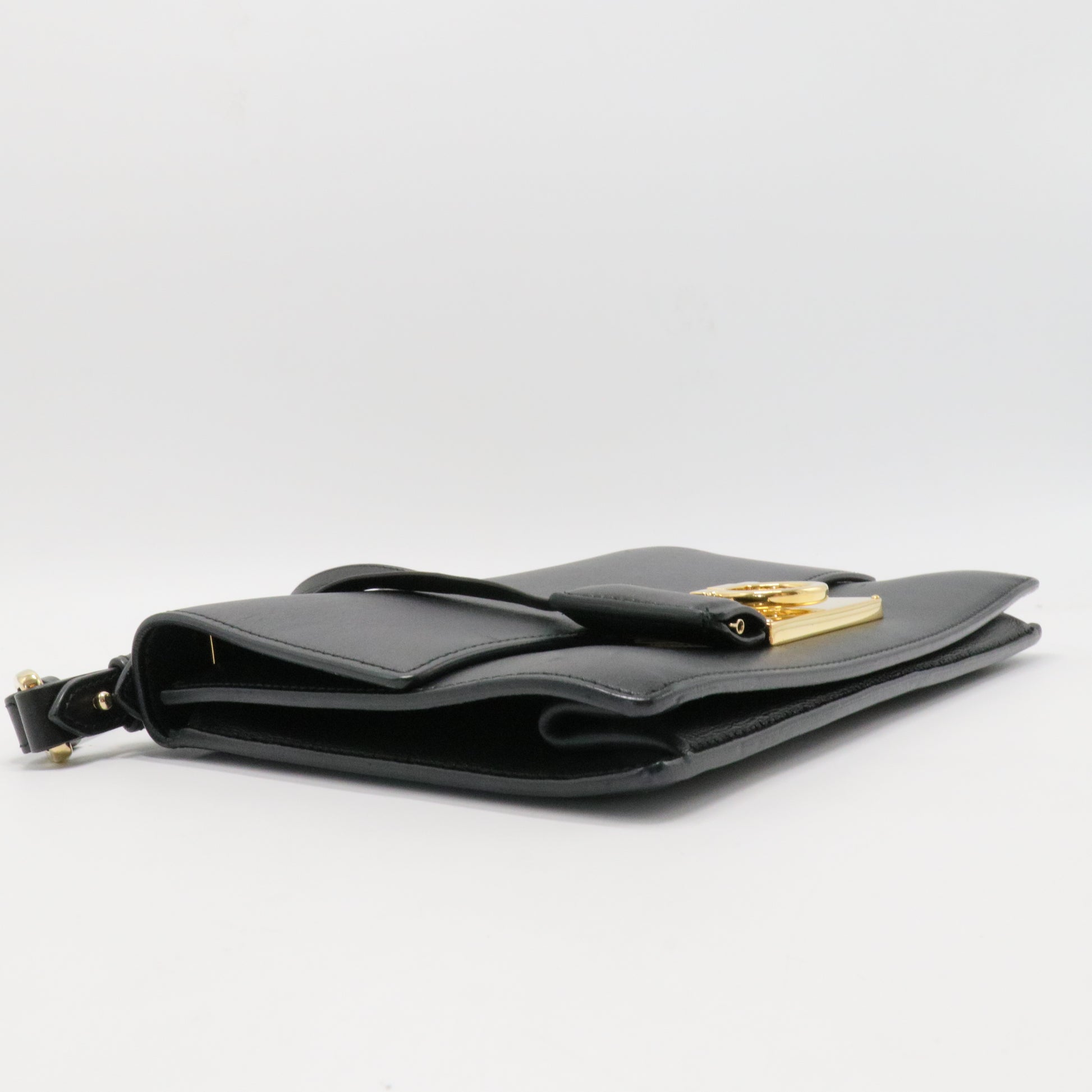 Black Leather Gancio Lock Shoulder Bag