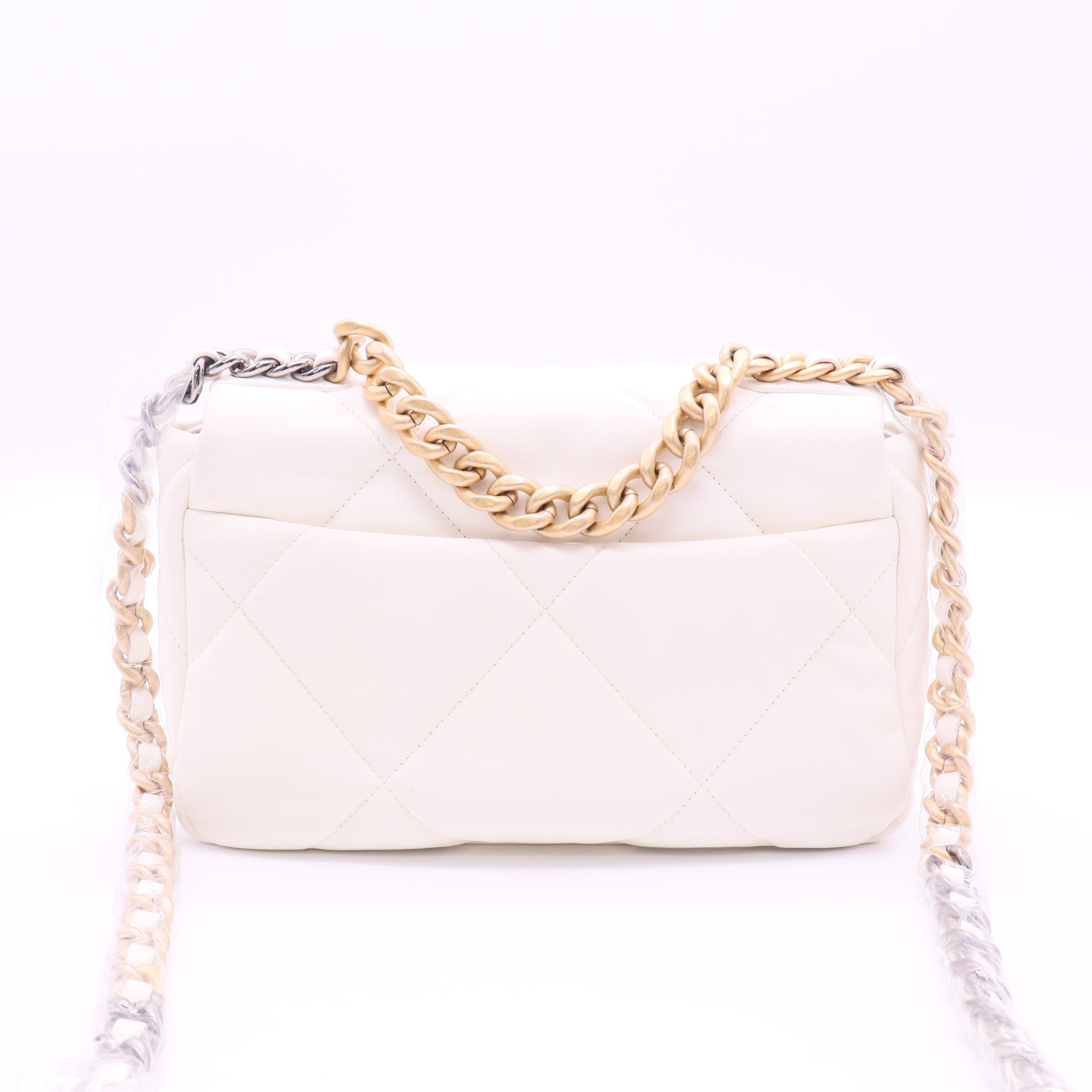 19 Flap Bag Quilted Leather Medium  Twins