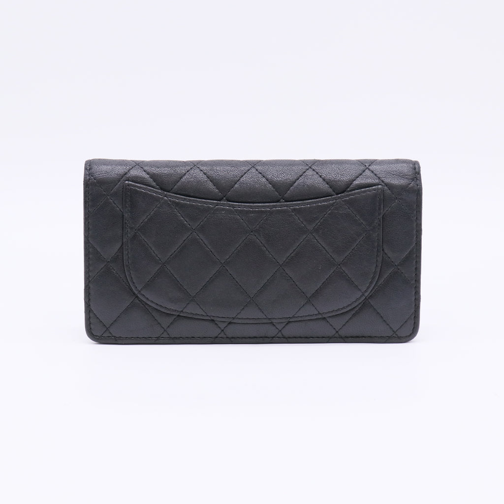 Black Calf Leather Quilted Timeless Bifold Long Wallet W22503