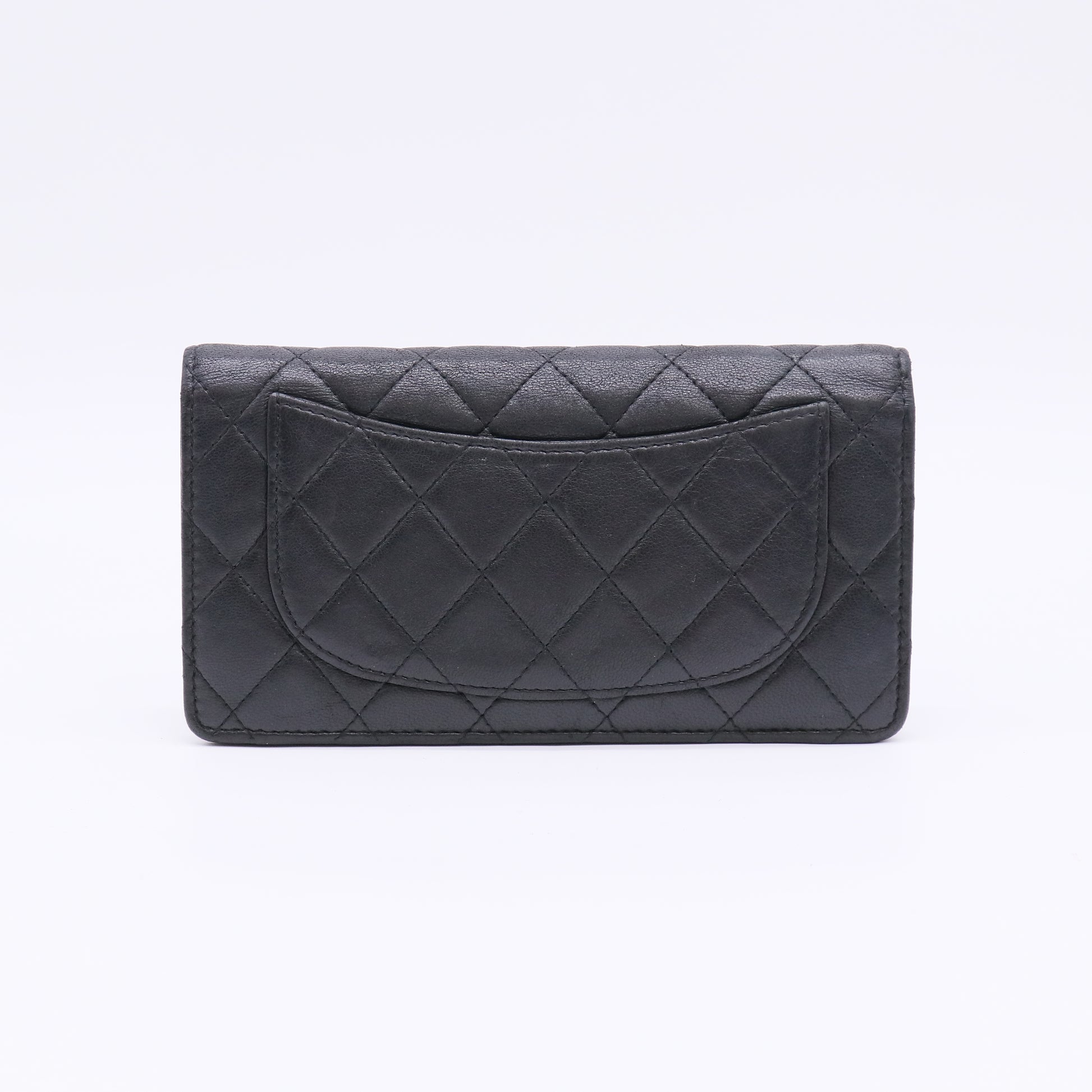 Black Calf Leather Quilted Timeless Bifold Long Wallet W22503