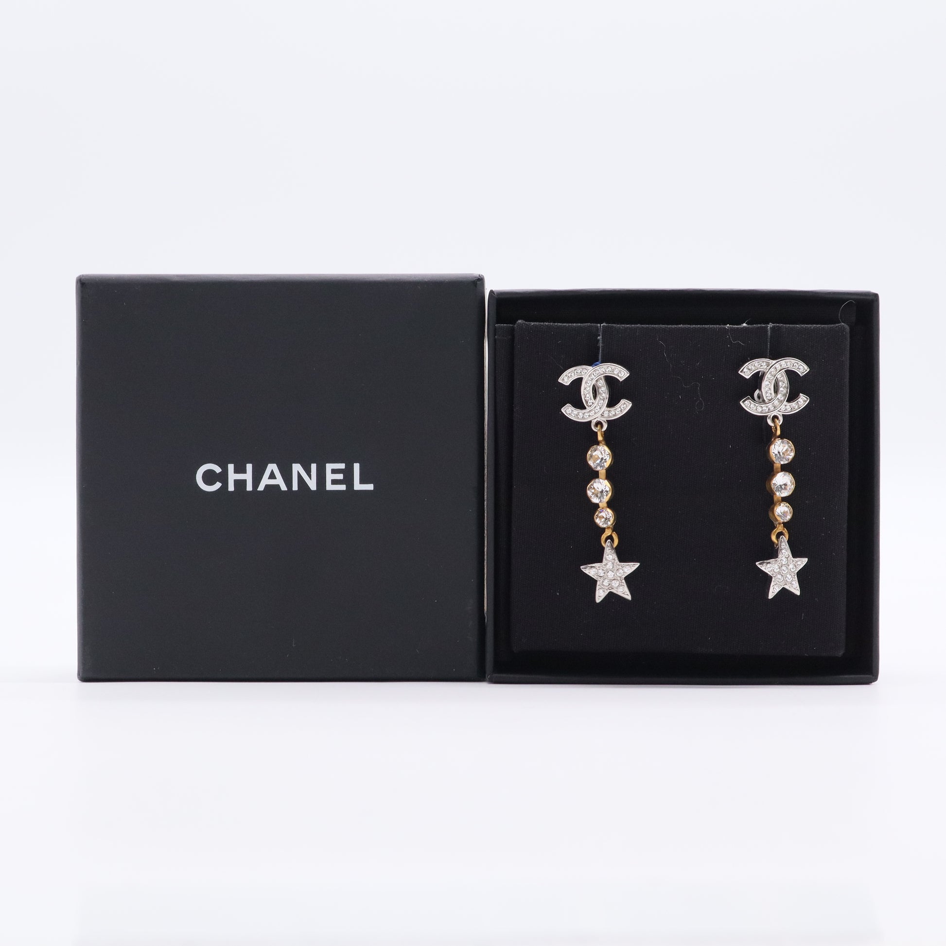 Chanel 2020 Strass CC Star Drop Earrings LDJ2787 twins