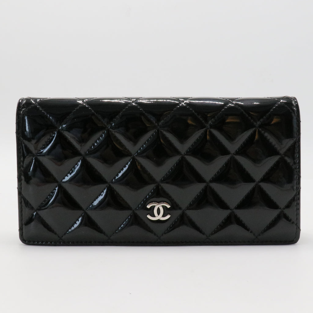 Patent Calfskin Quilted Yen Wallet Black
